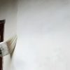 Mycie ścian przed malowaniem – czym i jak umyć ściany?
